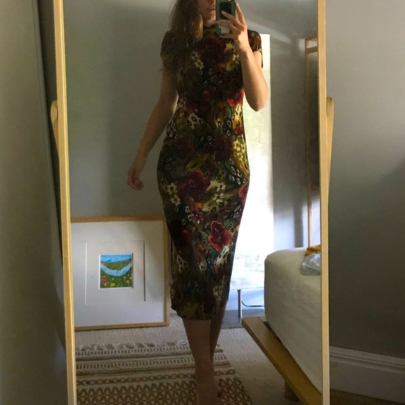 SOLD * Slinky Tropical Floral Dress - Picture 2 of 4